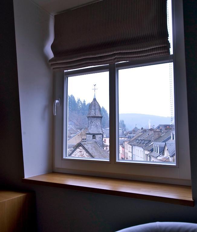 Hotel - Restaurant " Victor Hugo" Vianden Pokoj fotografie