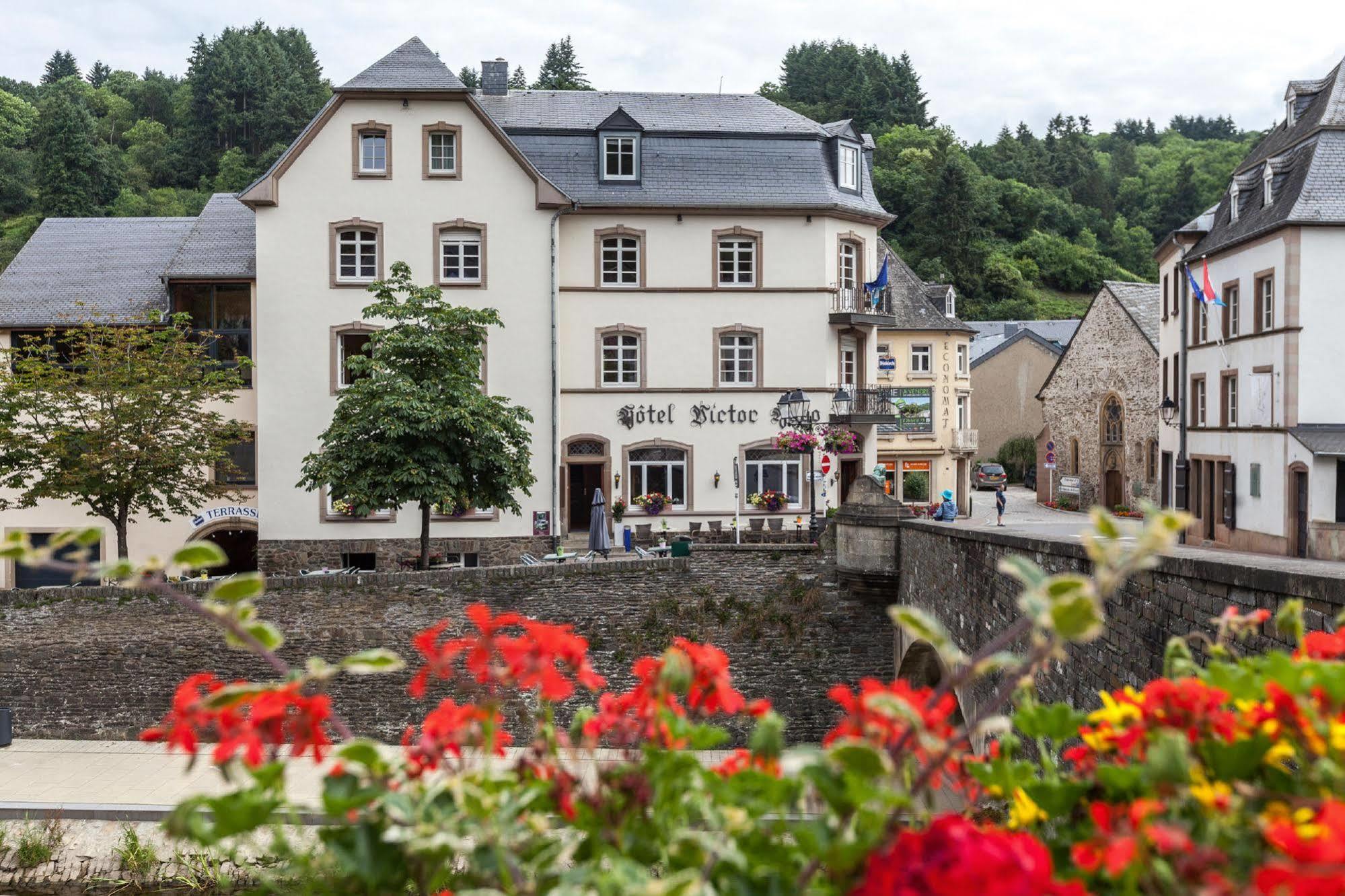Hotel - Restaurant " Victor Hugo" Vianden Exteriér fotografie