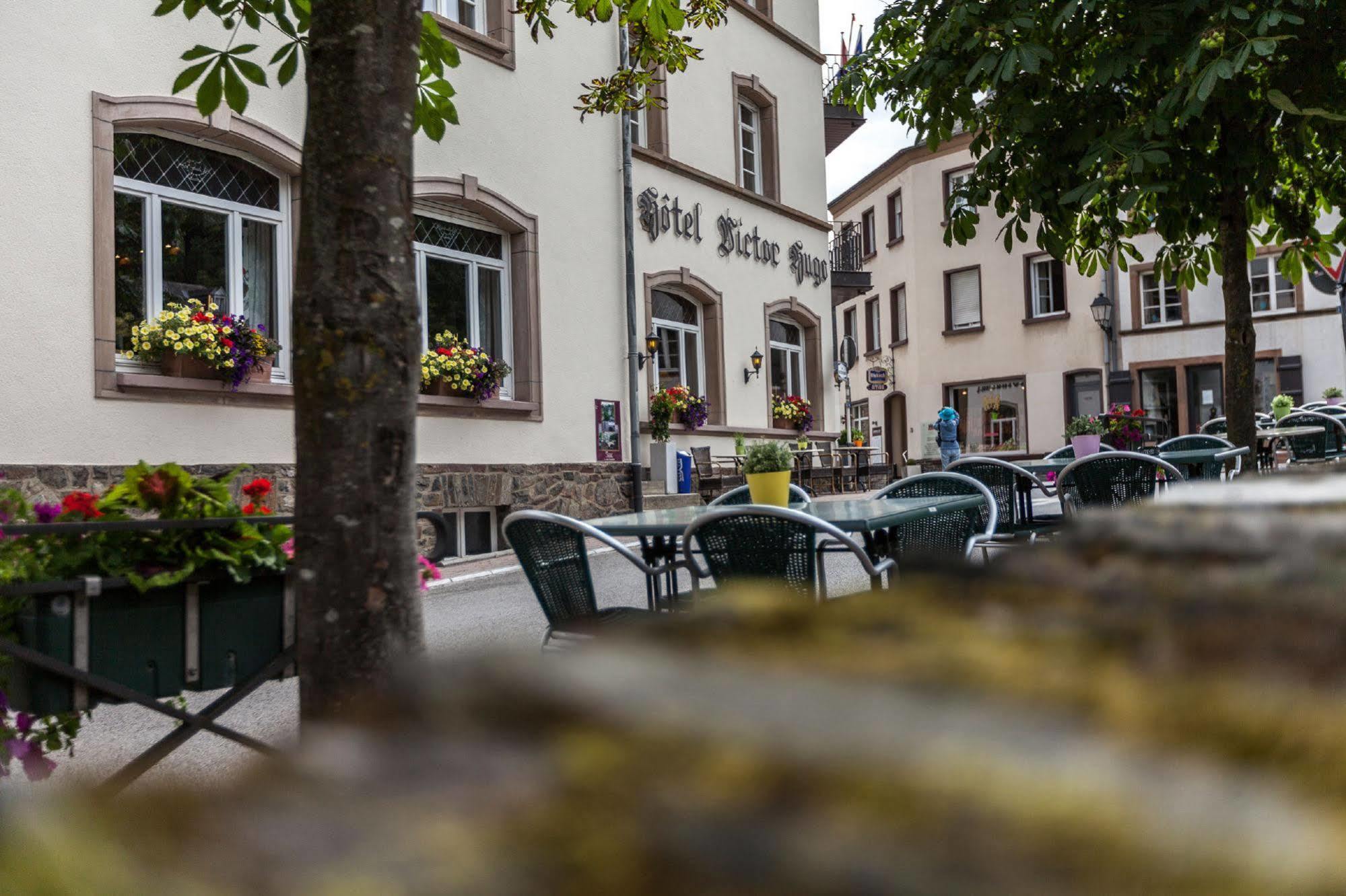 Hotel - Restaurant " Victor Hugo" Vianden Exteriér fotografie
